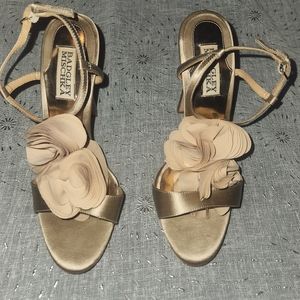 Badgley Mischka golden heels